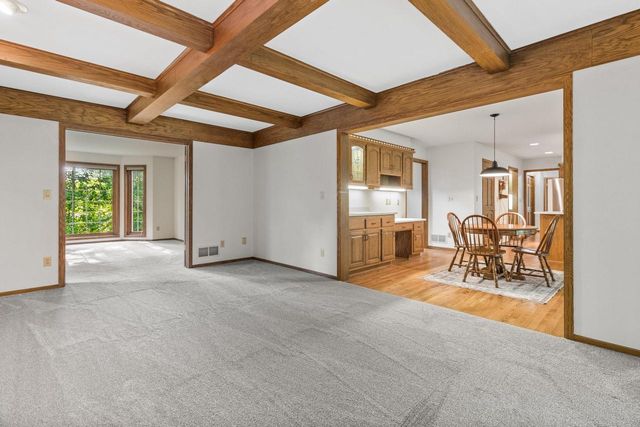 W278N2760 Rocky Point ROAD, Pewaukee, WI 53072