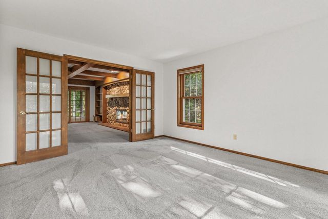W278N2760 Rocky Point ROAD, Pewaukee, WI 53072