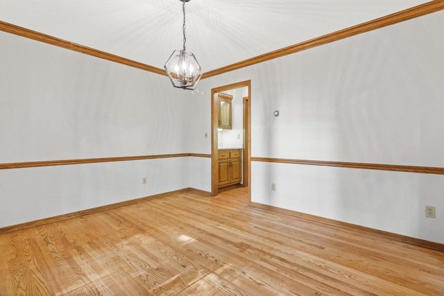W278N2760 Rocky Point ROAD, Pewaukee, WI 53072