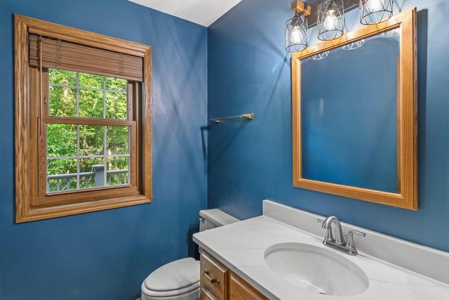 W278N2760 Rocky Point ROAD, Pewaukee, WI 53072