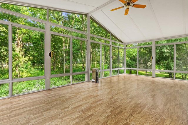 W278N2760 Rocky Point ROAD, Pewaukee, WI 53072