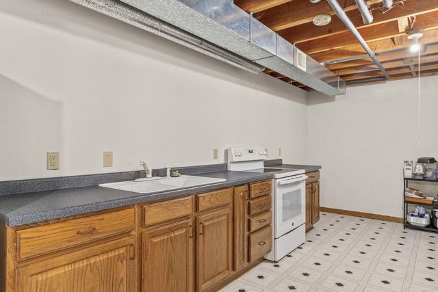 W278N2760 Rocky Point ROAD, Pewaukee, WI 53072