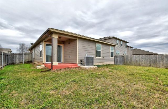 261 New Bridge DR, Kyle, TX 78640