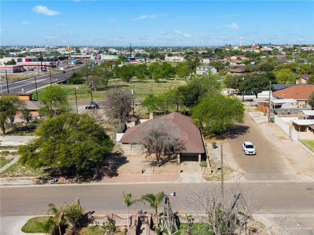 89 Dr Mario E Ramirez Avenue, Roma, TX 78584