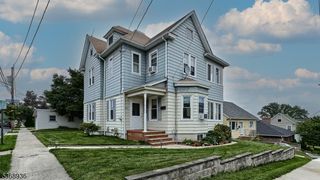 561 Union Ave, Wood-ridge Boro, NJ 07075