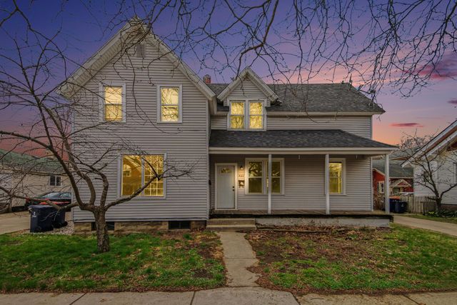 322 College Avenue, Holland, MI 49423