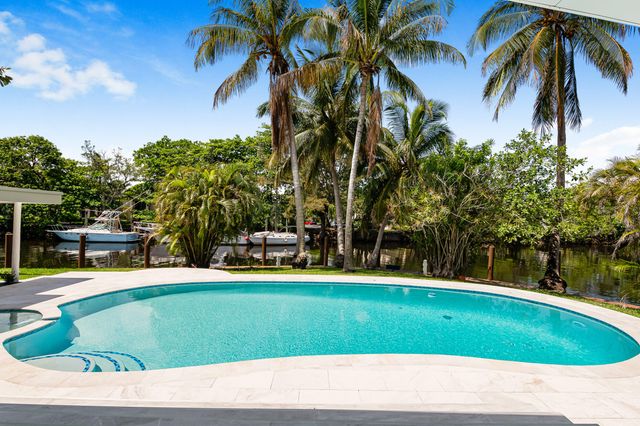 2637 Sugarloaf Lane, Fort Lauderdale, FL 33312