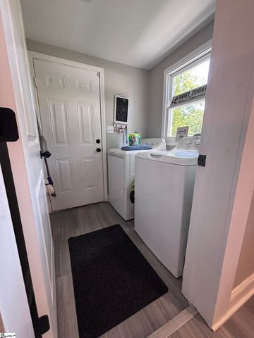 7 Haynes Street, Greer, SC 29650