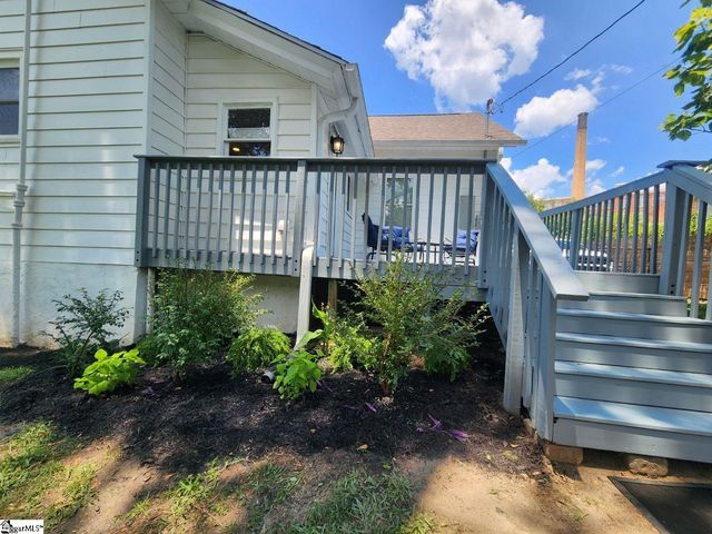 7 Haynes Street, Greer, SC 29650