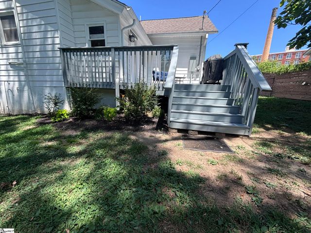 7 Haynes Street, Greer, SC 29650