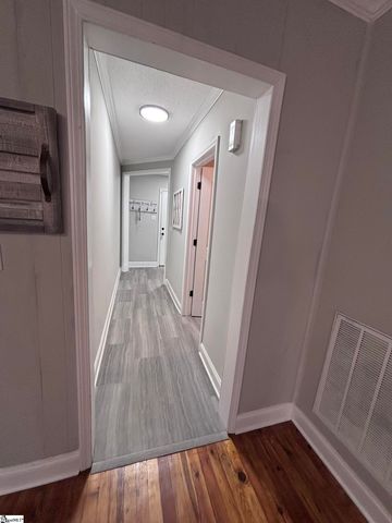 7 Haynes Street, Greer, SC 29650