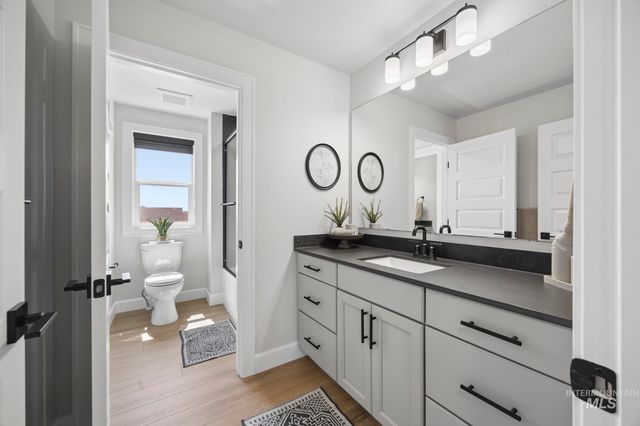 585 E Distributor, Boise, ID 83716
