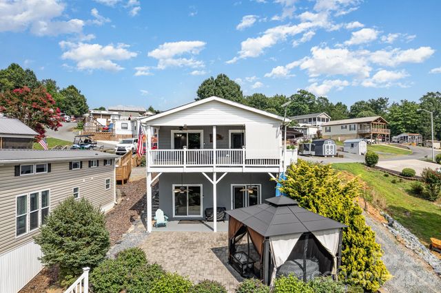 132 Eagle Drive B16, New London, NC 28127