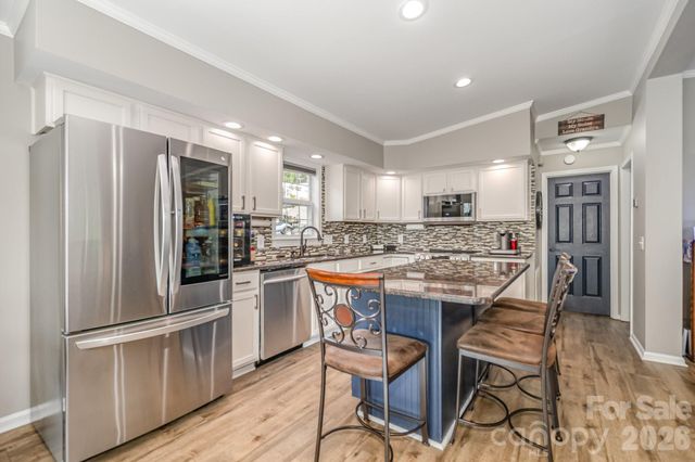 132 Eagle Drive B16, New London, NC 28127