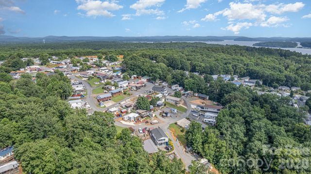 132 Eagle Drive B16, New London, NC 28127