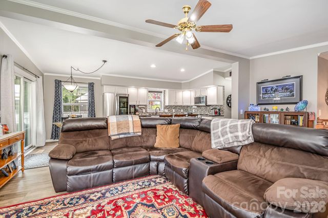 132 Eagle Drive B16, New London, NC 28127