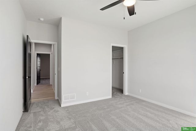 6523 S 214th Street, Elkhorn, NE 68022