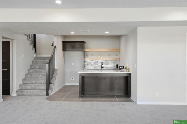 6523 S 214th Street, Elkhorn, NE 68022