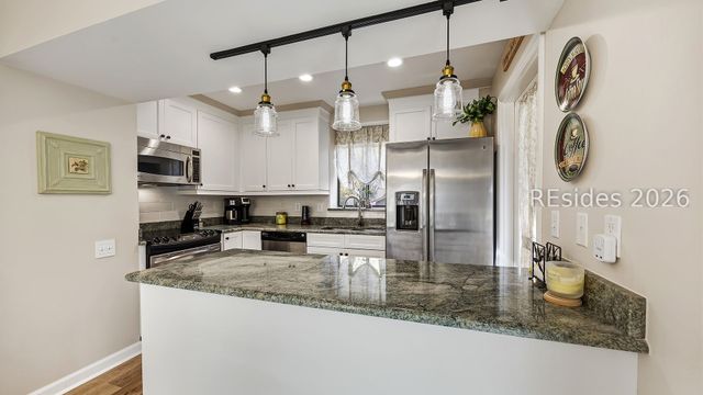 21 Haul Way 14, Hilton Head Island, SC 29928