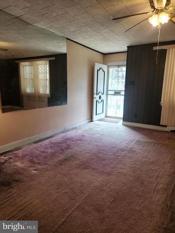 506 RANDOLPH ST, Camden, NJ 08105