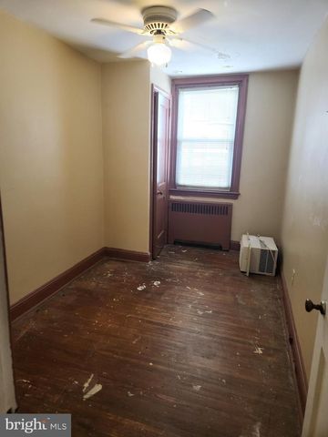 506 RANDOLPH ST, Camden, NJ 08105