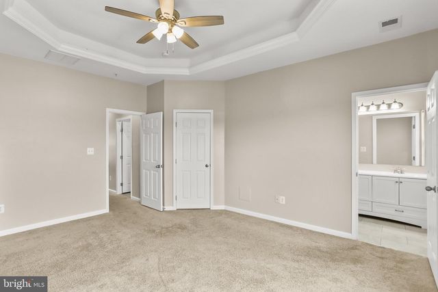 806 BLOSSOM DR, Hanover, PA 17331