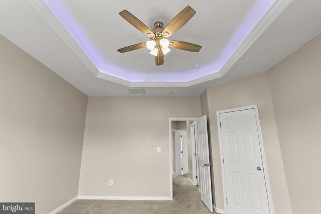 806 BLOSSOM DR, Hanover, PA 17331
