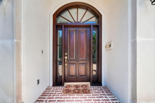 5322 Val Verde Street, Houston, TX 77056