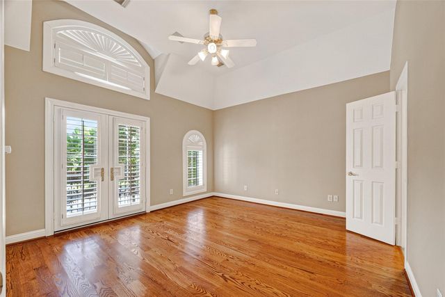 5322 Val Verde Street, Houston, TX 77056