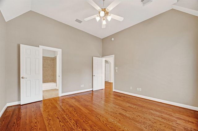 5322 Val Verde Street, Houston, TX 77056