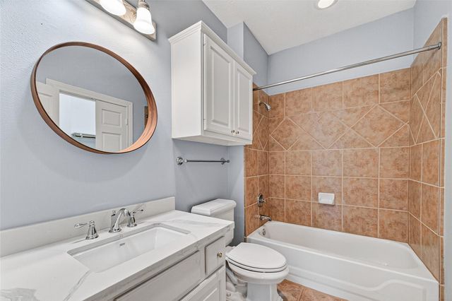 5322 Val Verde Street, Houston, TX 77056