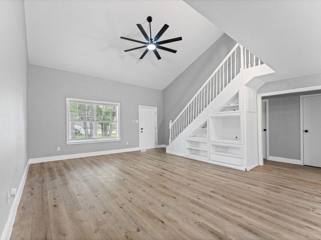 423 Masterson Street, Arcola, TX 77583