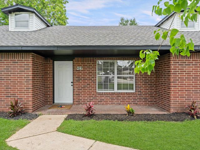 423 Masterson Street, Arcola, TX 77583