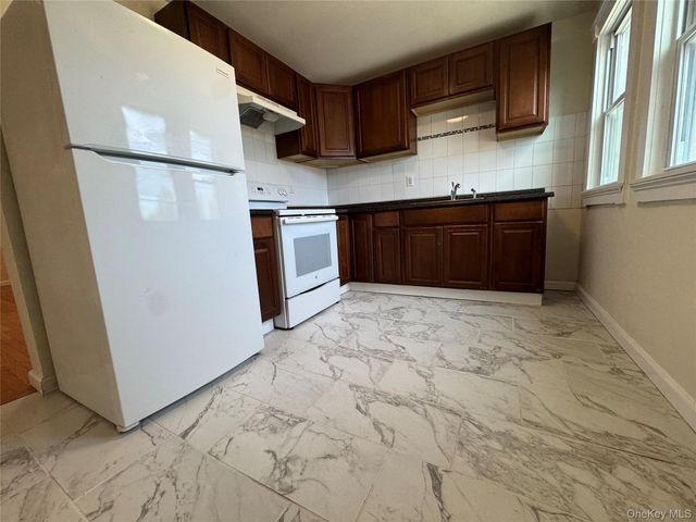 284 Main Street 3 B, Beacon, NY 12508