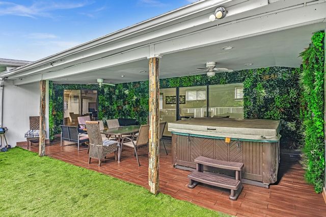 5901 W Broward Boulevard, Plantation, FL 33317