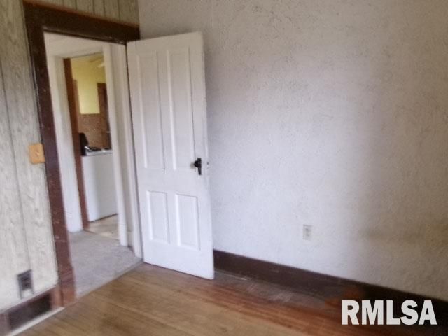 1611 N HOYT Street, Chillicothe, IL 61523