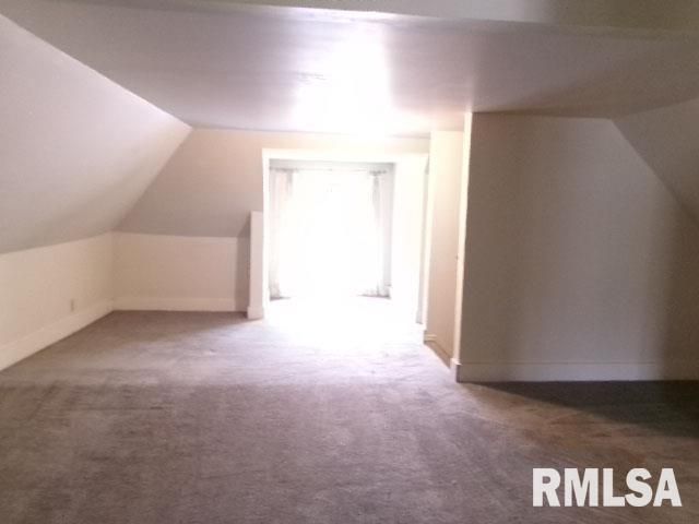 1611 N HOYT Street, Chillicothe, IL 61523