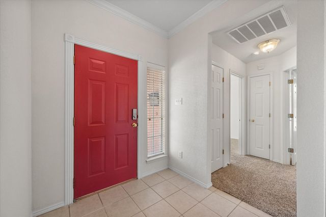 566 Tanglewood Drive, Burleson, TX 76028