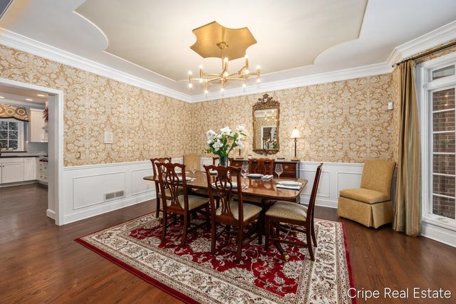 1620 Foothills Trail NE, Ada, MI 49301