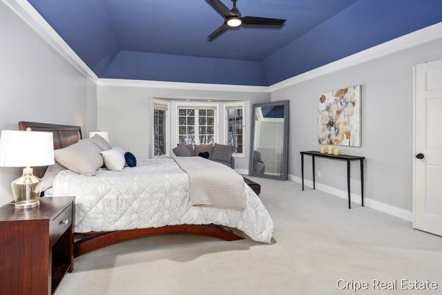 1620 Foothills Trail NE, Ada, MI 49301