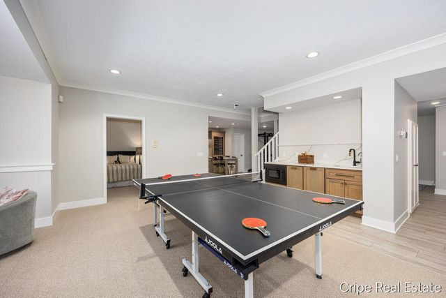 1620 Foothills Trail NE, Ada, MI 49301