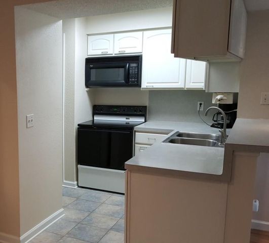 260 El Dorado Boulevard 1804, Houston, TX 77598