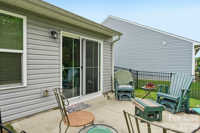 4511 Hunton Dale Road NW, Concord, NC 28027