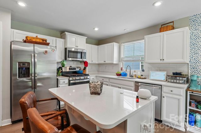 4511 Hunton Dale Road NW, Concord, NC 28027