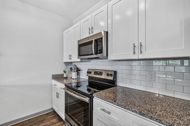 782 Riverfront Pkwy Apt 419, Chattanooga, TN 37402