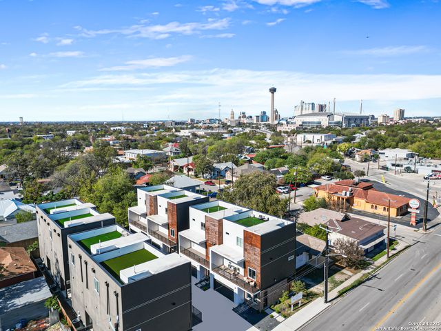 1019 S Hackberry Unit 101, San Antonio, TX 78210