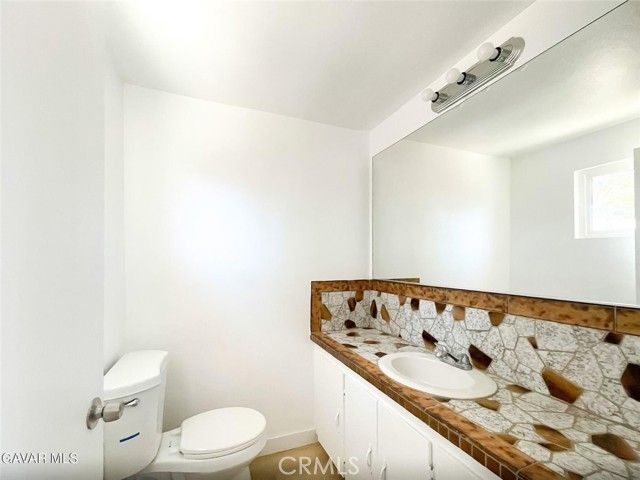 44739 3rd, Lancaster, CA 93535