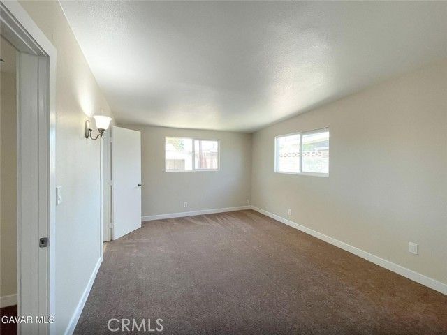 44739 3rd, Lancaster, CA 93535