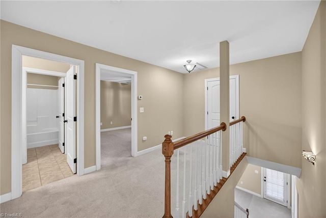 6168 Sunny Brook Drive, Clemmons, NC 27012