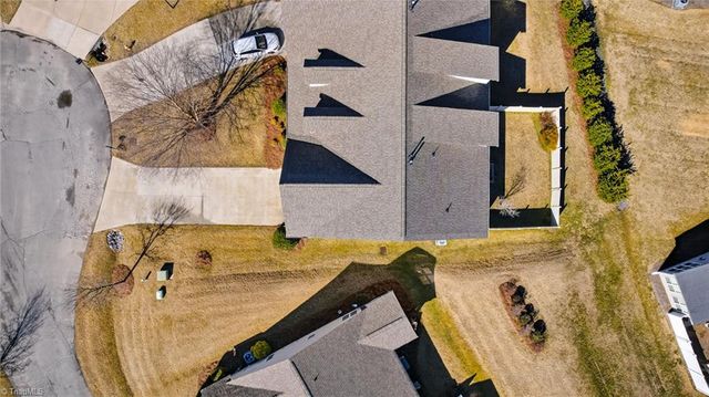 6168 Sunny Brook Drive, Clemmons, NC 27012